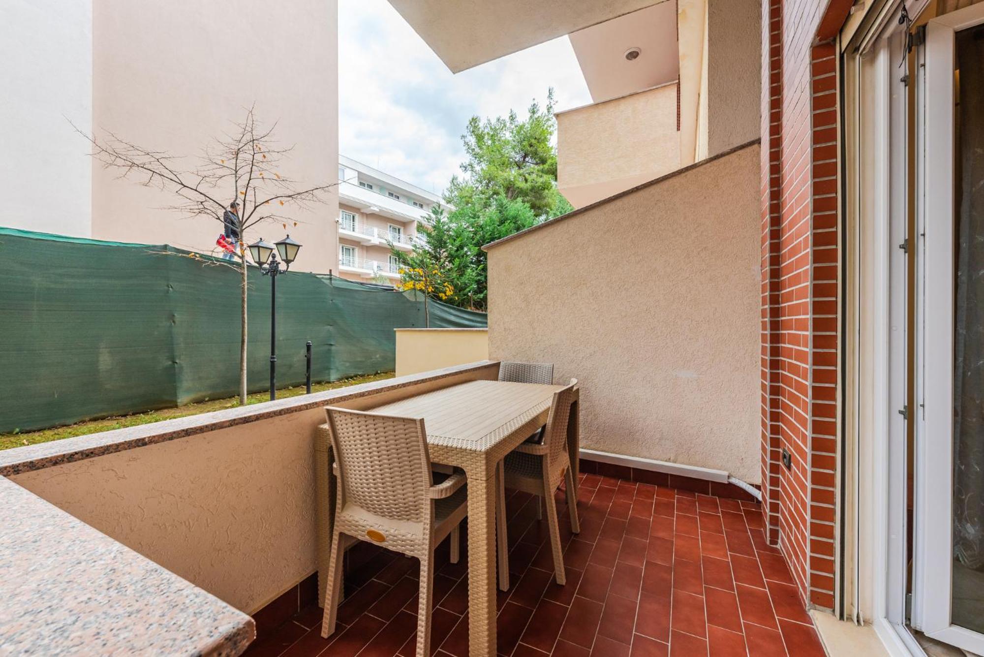 Easy Residences Golem (Tirana)